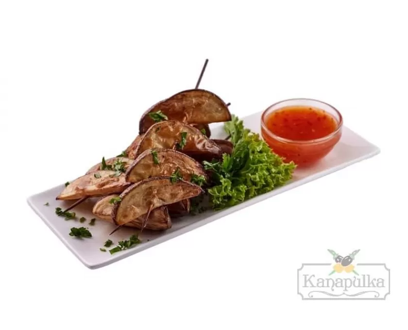 Картофель "По-селянски" на бамбуковой шпажке