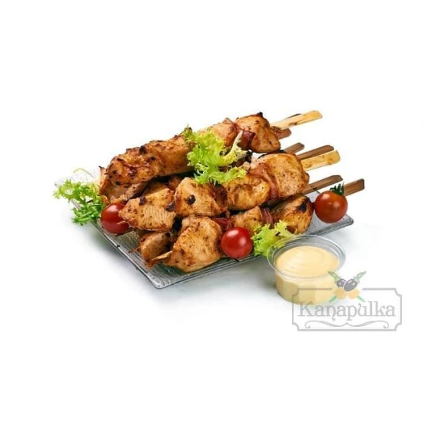 Куриный мини-шашлычок с болгарским перцем на бамбуковой шпажке