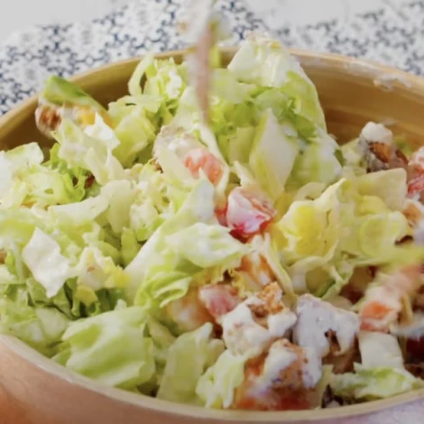 рецепт салата с лососем