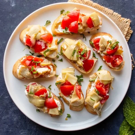 рецепт брускетты с помидорами и артишоками