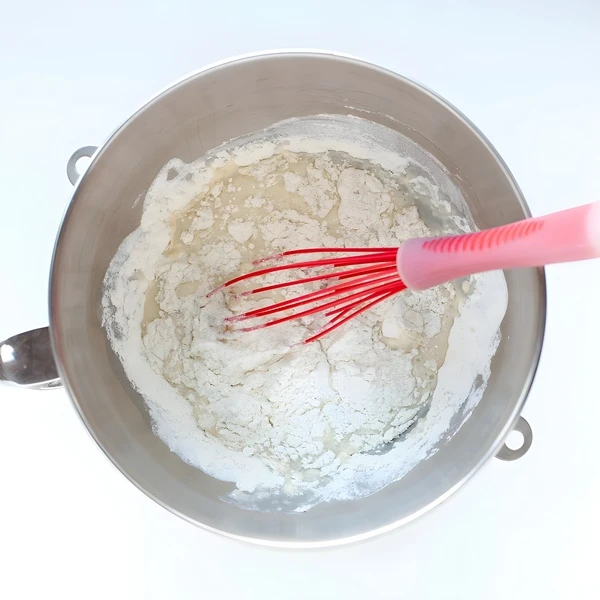 смешать масло с сахаром