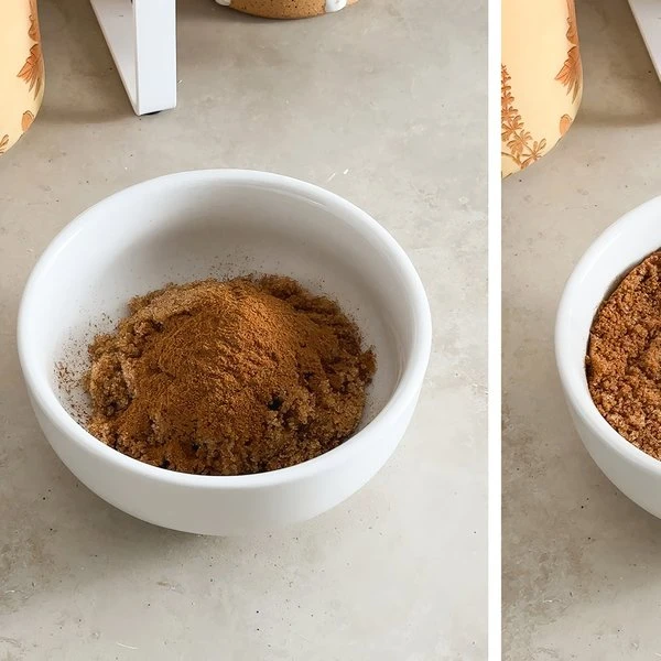 приготовить смесь с корицей и сахаром