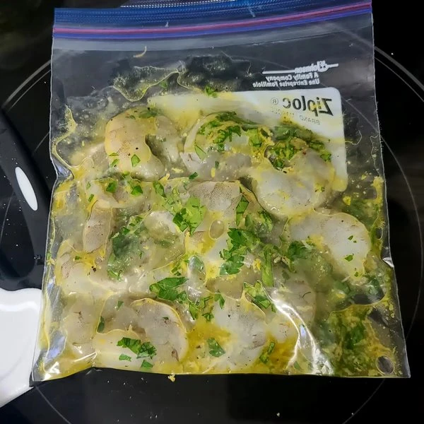 мариновать креветки